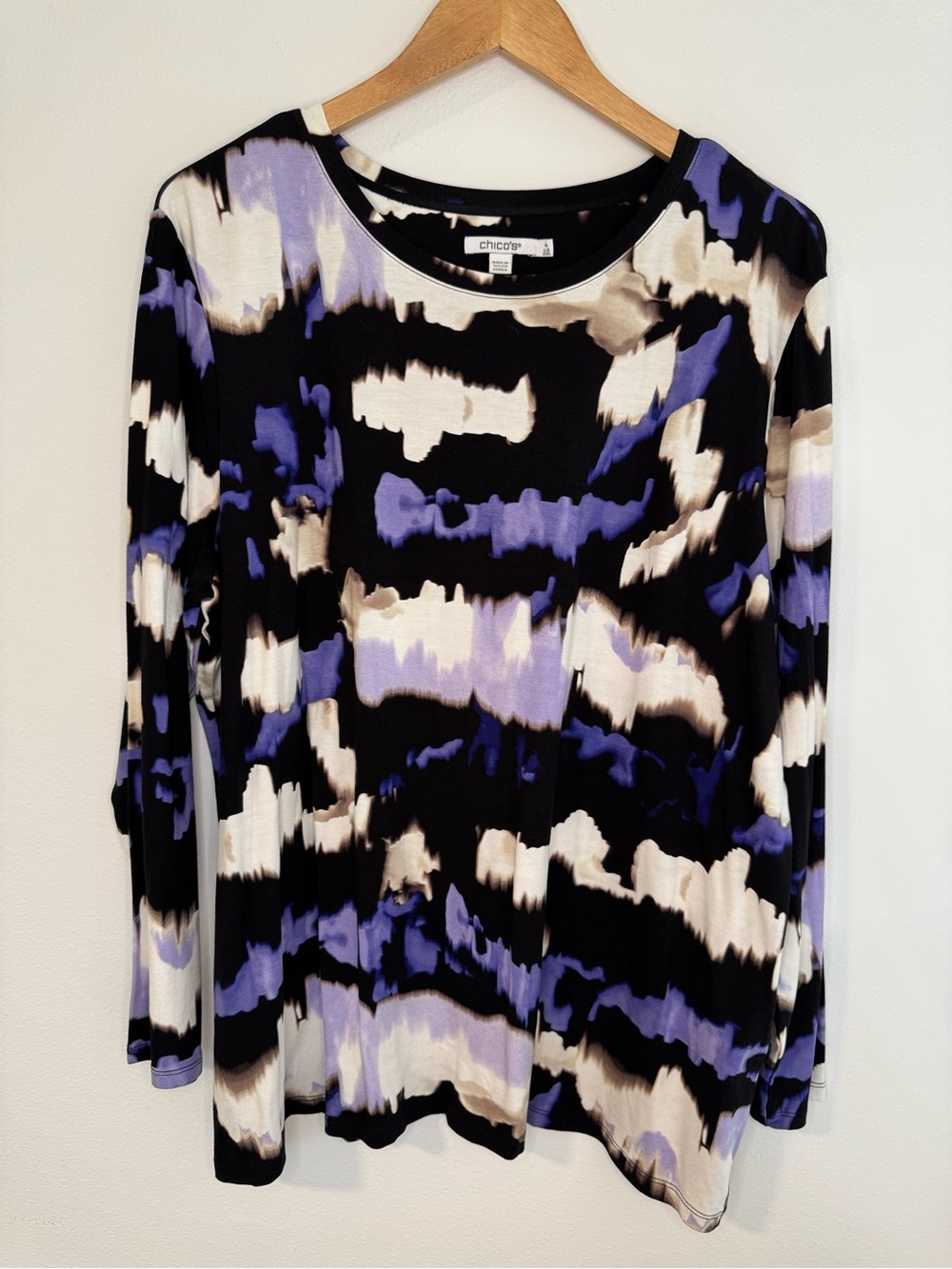 Chico’s Women’s XXL Black Lavender Abstract Print Long Sleeve Tunic Top Casual